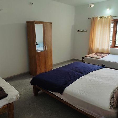 Shivalaya Homestay, Madikeri Siddapura  Экстерьер фото