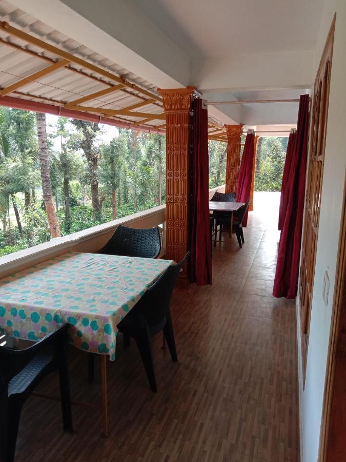 Shivalaya Homestay, Madikeri Siddapura  Экстерьер фото