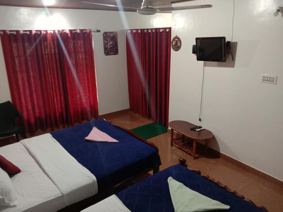 Shivalaya Homestay, Madikeri Siddapura  Экстерьер фото