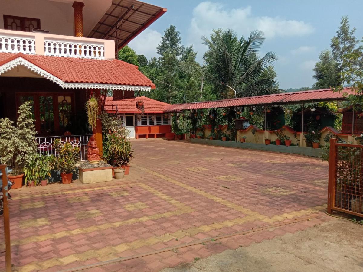 Shivalaya Homestay, Madikeri Siddapura  Экстерьер фото