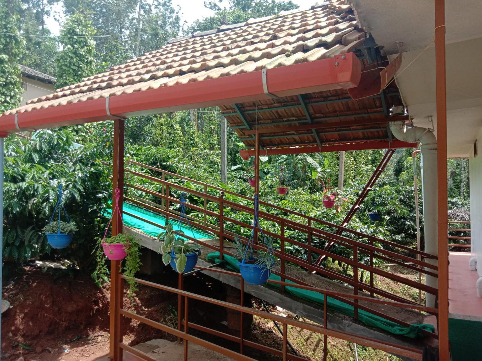 Shivalaya Homestay, Madikeri Siddapura  Экстерьер фото